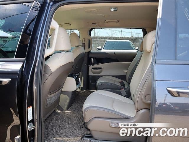 Kia Carnival 4세대 Noblesse, 2022 18