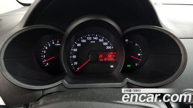 Kia All New Morning Deluxe, 2012 8