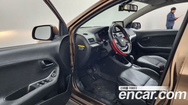 Kia All New Morning Deluxe, 2012 10