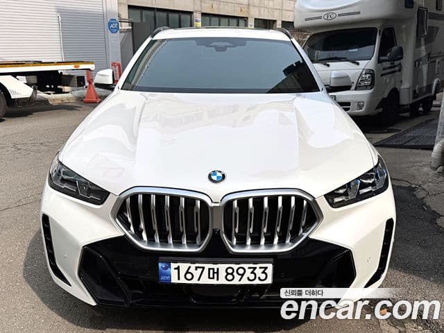 BMW X6 (G06) xDrive40i M Sport, 2025 1