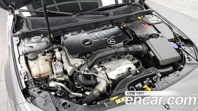 Mercedes-Benz A-класс W177 A220 хэтчбек, 2021 6