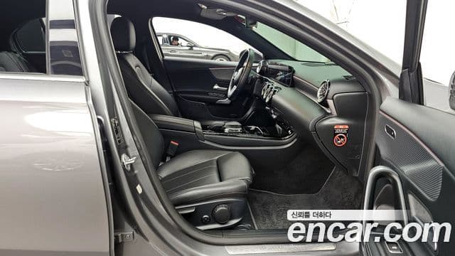 Mercedes-Benz A-класс W177 A220 хэтчбек, 2021 11