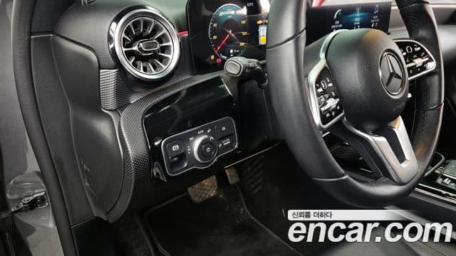 Mercedes-Benz A-класс W177 A220 хэтчбек, 2021 19