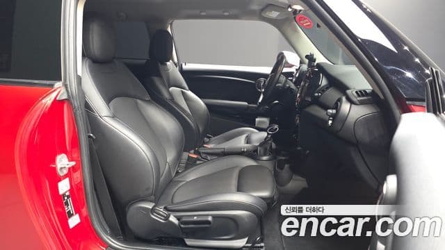 Mini Cooper 3세대, 2018 11