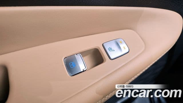 Hyundai The / новый New Santa Fe Calligraphy, 2021 17