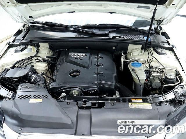 Audi New A4 B8, 2010 7