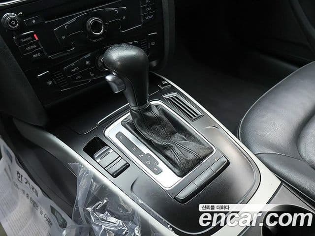 Audi New A4 B8, 2010 10