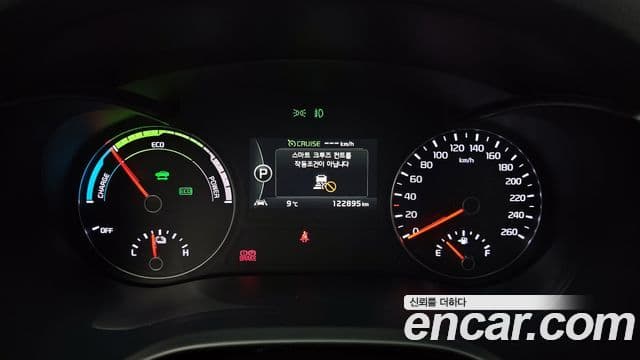 Kia K5 гибрид 2세대 Special, 2018 8