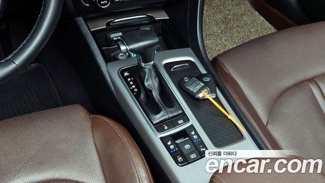 Kia K5 гибрид 2세대 Special, 2018 9