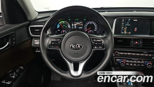 Kia K5 гибрид 2세대 Special, 2018 13