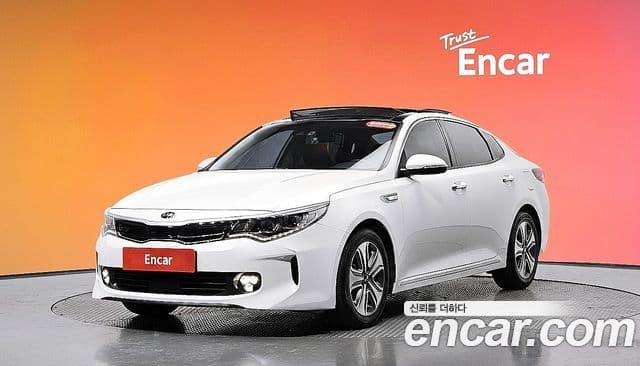 Kia K5 гибрид 2세대 Special, 2018 1