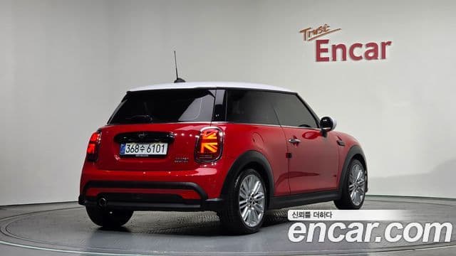 Mini Cooper 3세대, 2023 2