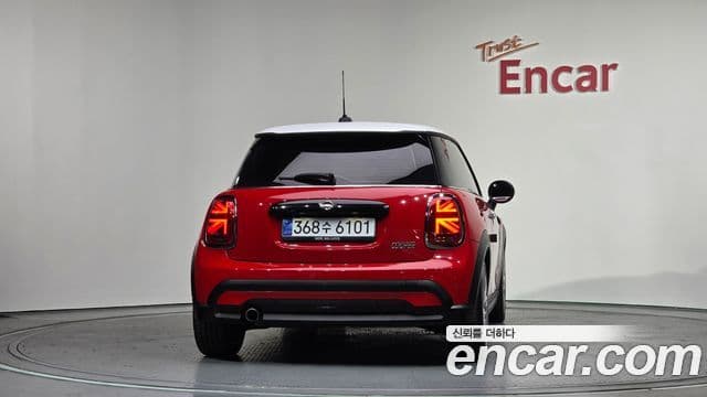 Mini Cooper 3세대, 2023 4