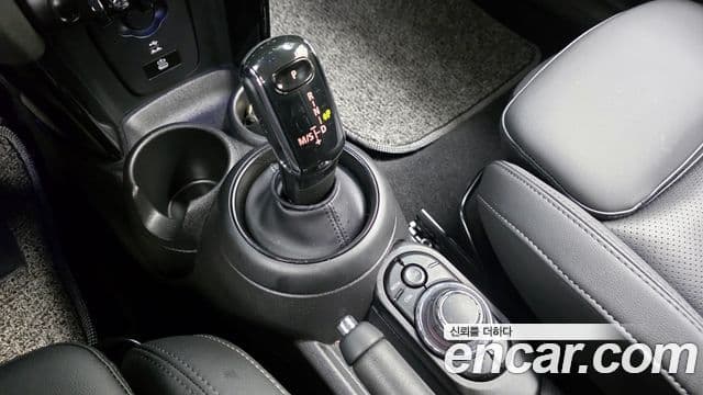 Mini Cooper 3세대, 2023 9