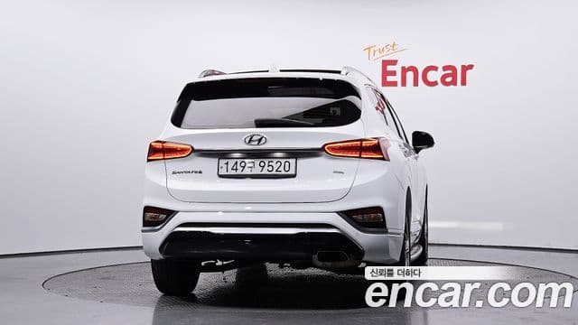 Hyundai Santa Fe TM Inspiration, 2020 4