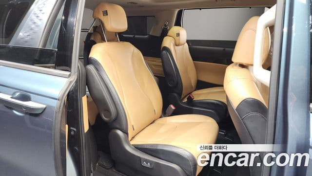 Kia Carnival 4세대 Signature, 2021 12