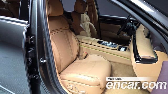 Genesis G90 (RS4) бензин 3.5 турбо AWD, 2023 10