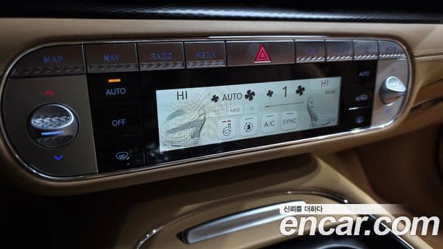 Genesis G90 (RS4) бензин 3.5 турбо AWD, 2023 16