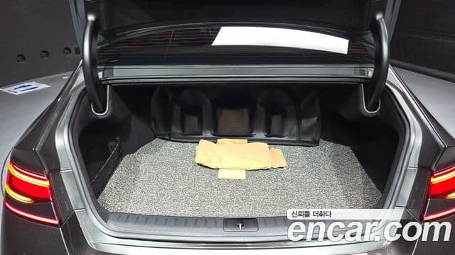 Genesis G90 (RS4) бензин 3.5 турбо AWD, 2023 20