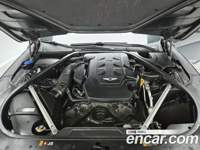 Genesis G90 Premium Luxury, 2021 все фото