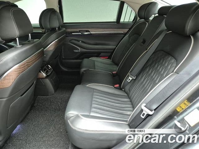 Genesis G90 Premium Luxury, 2021 12