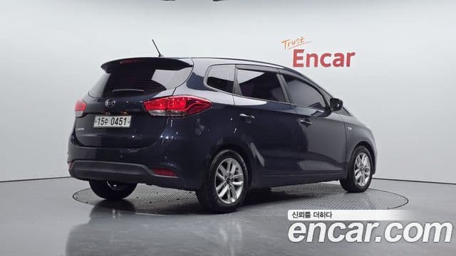 Kia All New Carens 1.7 VGT Deluxe, 2014 2