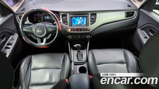 Kia All New Carens 1.7 VGT Deluxe, 2014 7