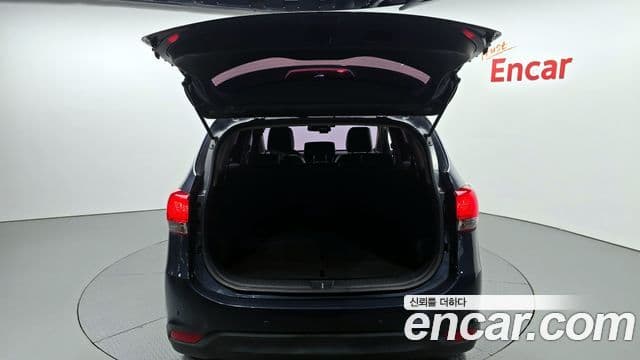 Kia All New Carens 1.7 VGT Deluxe, 2014 20