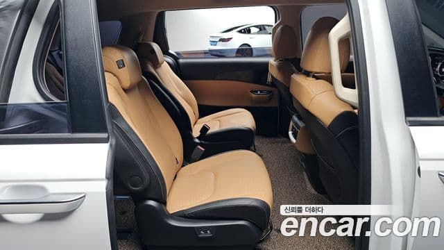 Kia Carnival 4세대 Prestige, 2023 11
