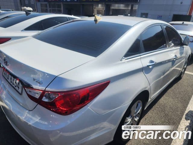 Hyundai YF Sonata люксовая версия, 2011 2