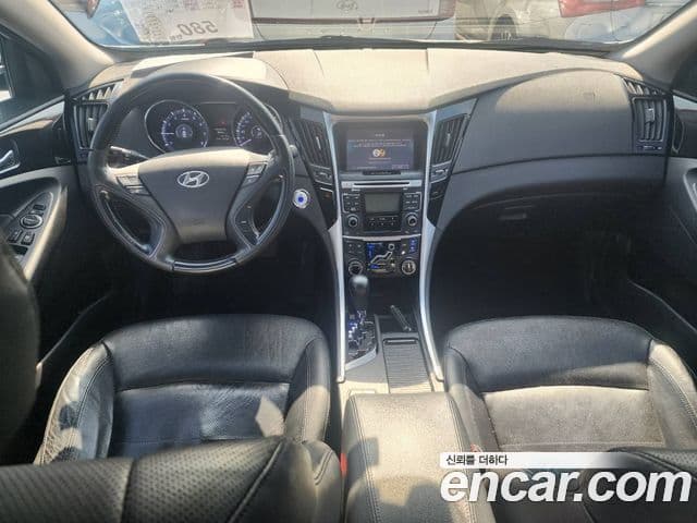 Hyundai YF Sonata люксовая версия, 2011 7