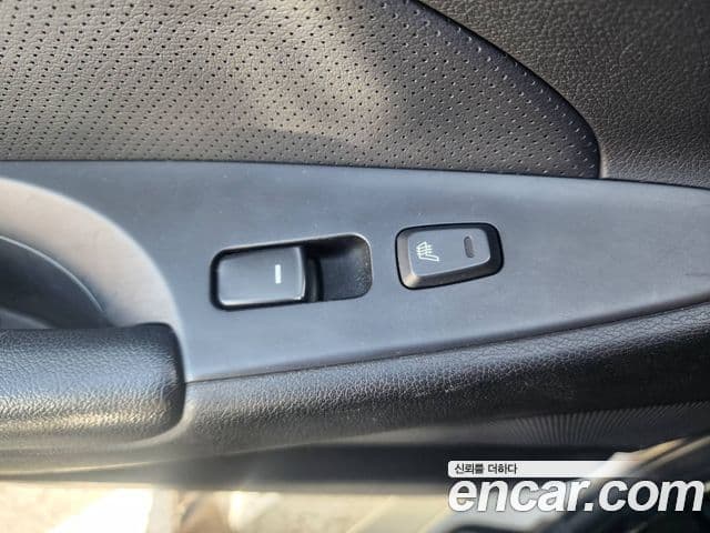 Hyundai YF Sonata люксовая версия, 2011 12