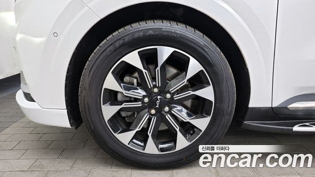 Kia Carnival 4세대 Signature, 2023 все фото