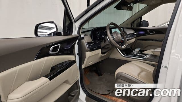 Kia Carnival 4세대 Signature, 2023 10