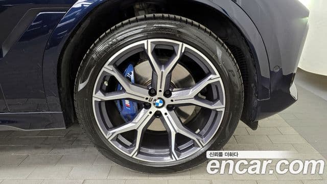 BMW X6 (G06) xDrive40i M Sport, 2022 все фото
