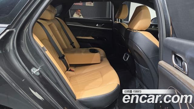 Kia K5 гибрид 3세대 Signature, 2023 12