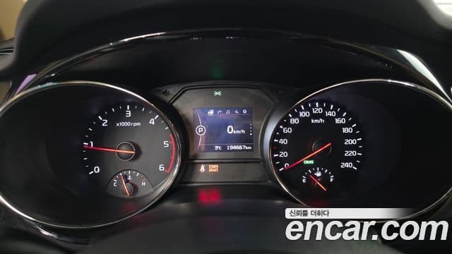 Kia All New Carnival Prestige, 2016 8