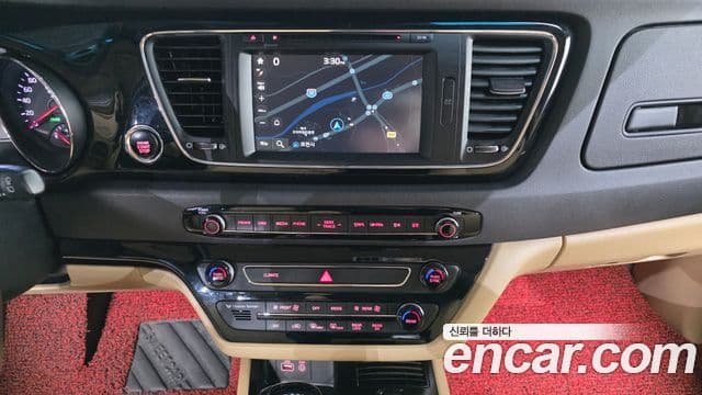 Kia All New Carnival Prestige, 2016 14