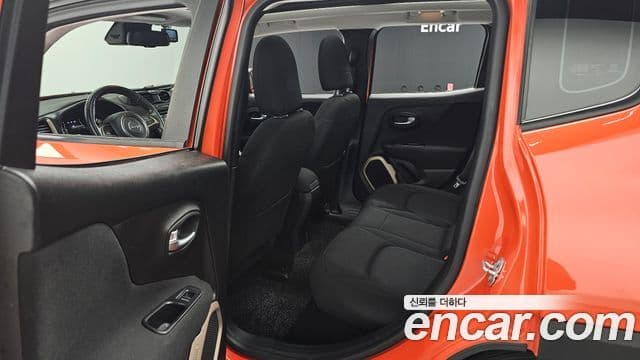 Jeep Renegade 2.4 Longitude, 2017 12