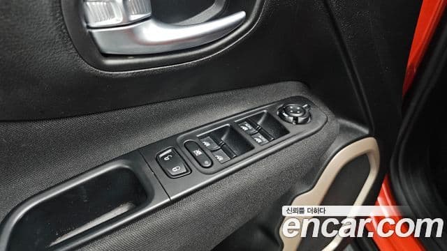 Jeep Renegade 2.4 Longitude, 2017 17