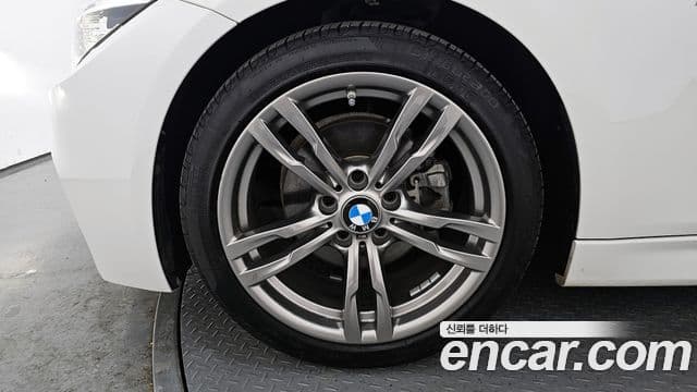 BMW 3시리즈 (F30) 320i M Sport, 2018 все фото