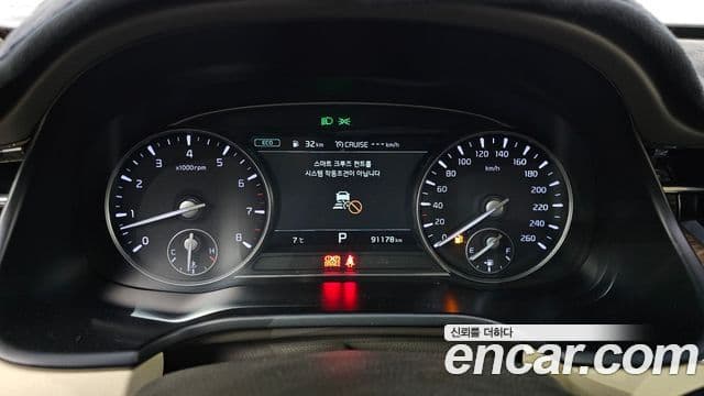 Kia The / новый K9, 2019 8