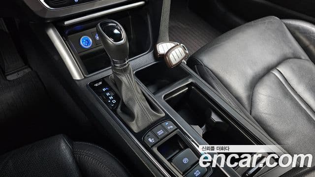 Hyundai LF Sonata Special, 2016 9