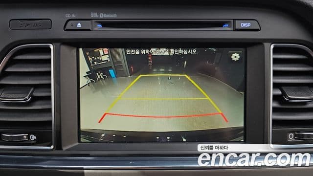 Hyundai LF Sonata Special, 2016 15