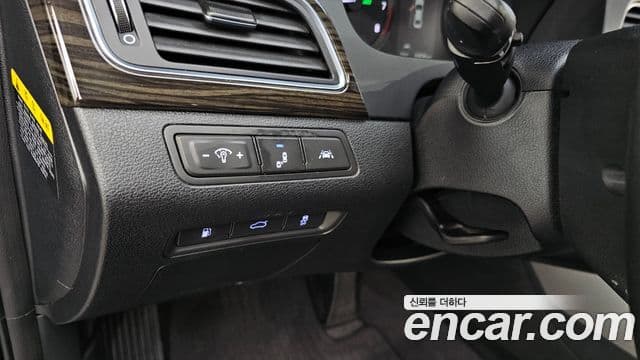 Hyundai LF Sonata Special, 2016 17