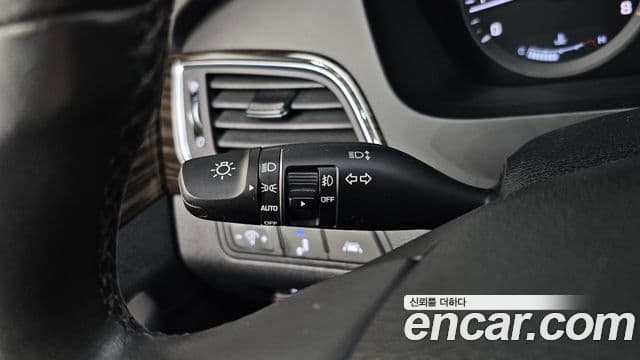 Hyundai LF Sonata Special, 2016 18