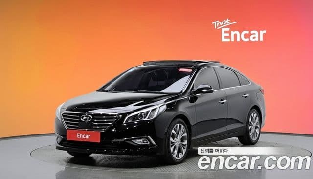 Hyundai LF Sonata Special, 2016 1