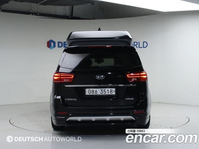 Kia The / новый New Carnival Luxury, 2019 4