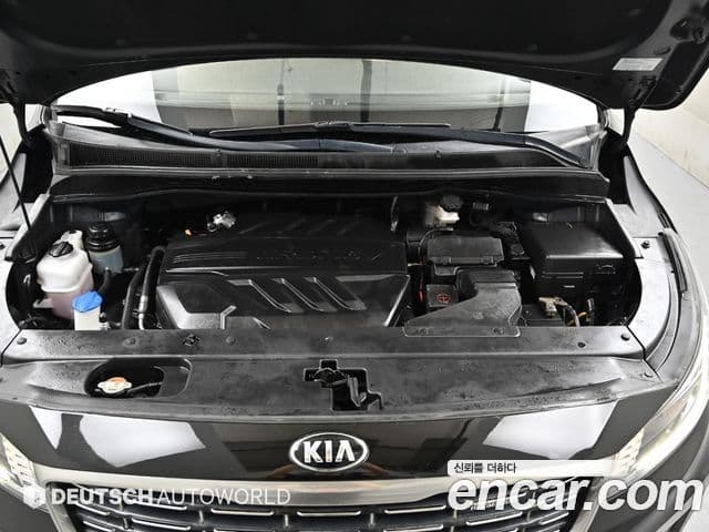 Kia The / новый New Carnival Luxury, 2019 6