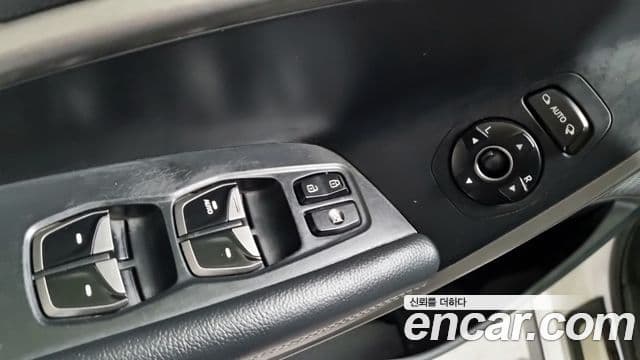 Hyundai Santa Fe DM Premium, 2015 17